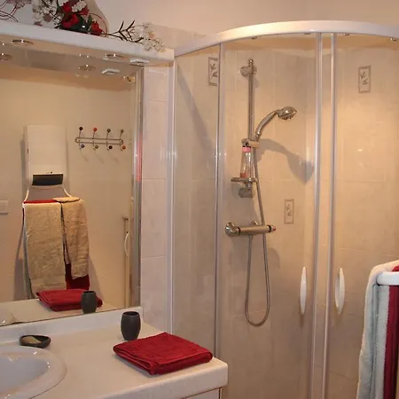 Les Galets D'evelyne Bed and Breakfast *